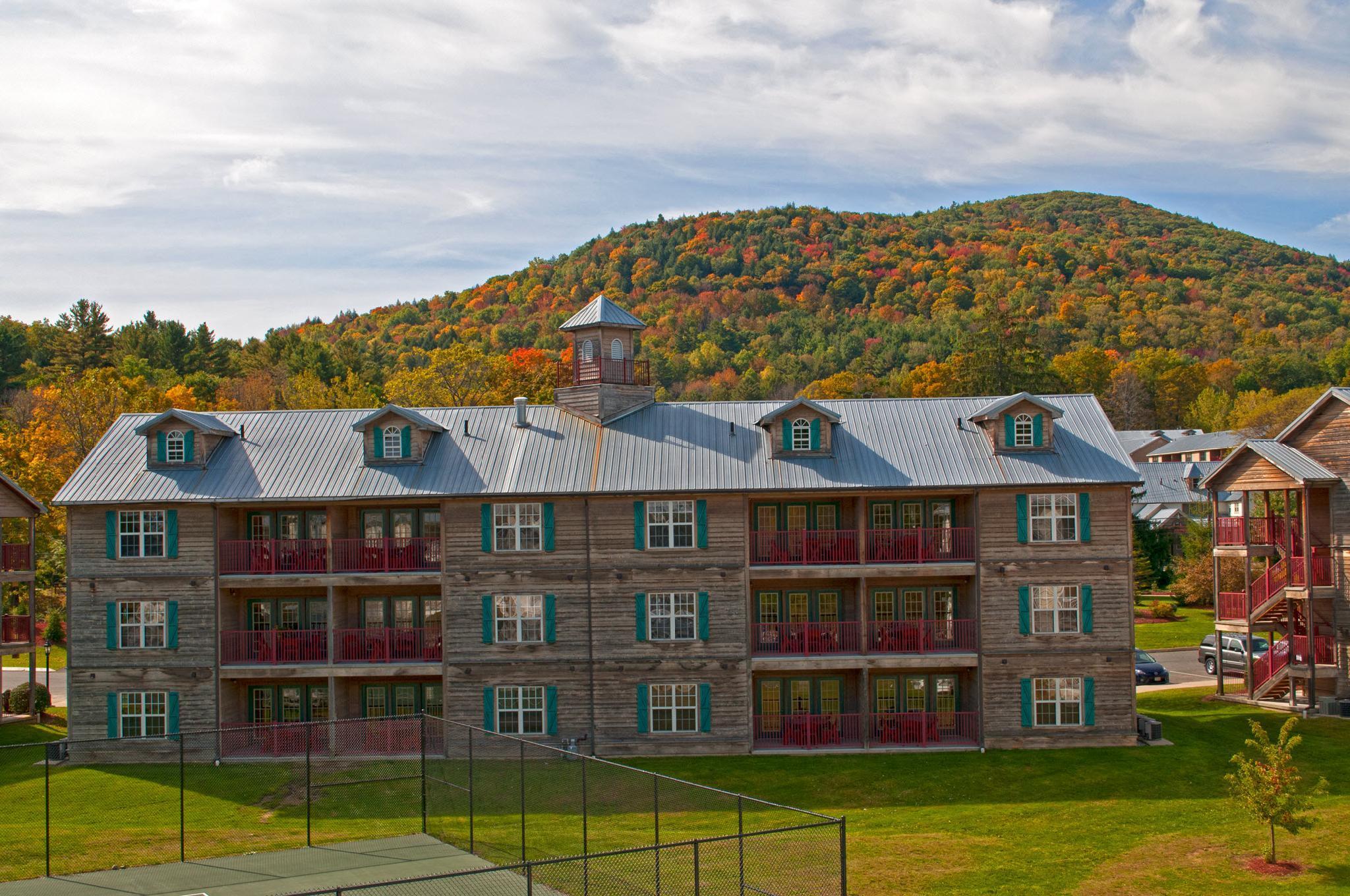 Holiday Inn Club Vacations Oak N Spruce Resort In The Berkshires Ли Экстерьер фото