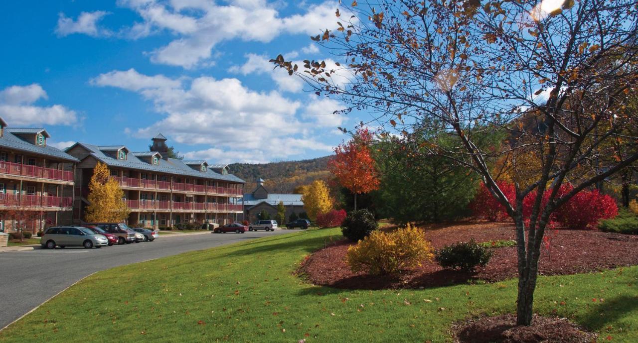 Holiday Inn Club Vacations Oak N Spruce Resort In The Berkshires Ли Экстерьер фото