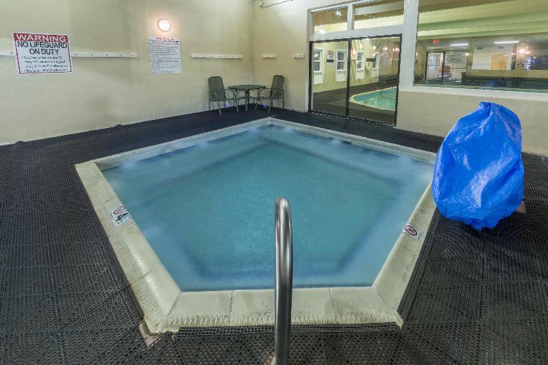 Holiday Inn Club Vacations Oak N Spruce Resort In The Berkshires Ли Экстерьер фото